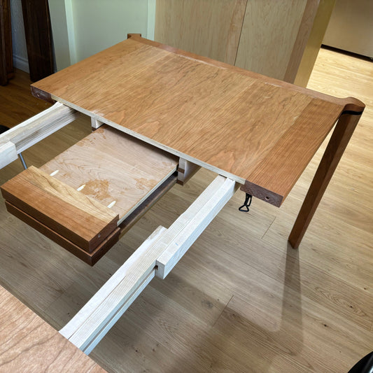 Dining room table (JIGSAW prototype)